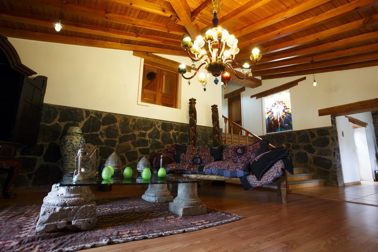 Отель Quinta Sauz Такамбаро-де-Кодальос Экстерьер фото