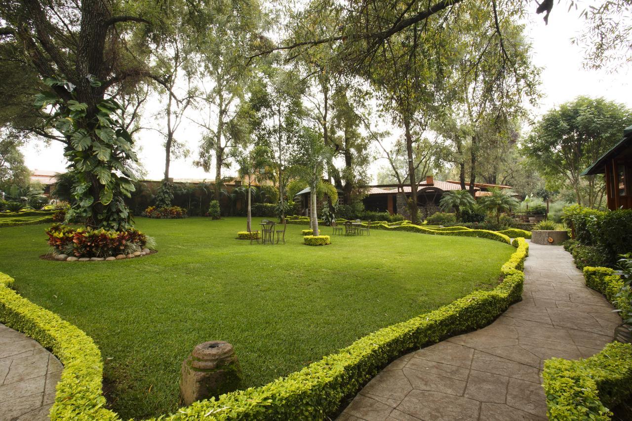 Отель Quinta Sauz Такамбаро-де-Кодальос Экстерьер фото